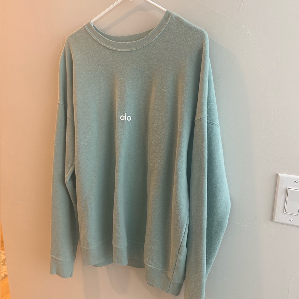 ALO crew neck sweater